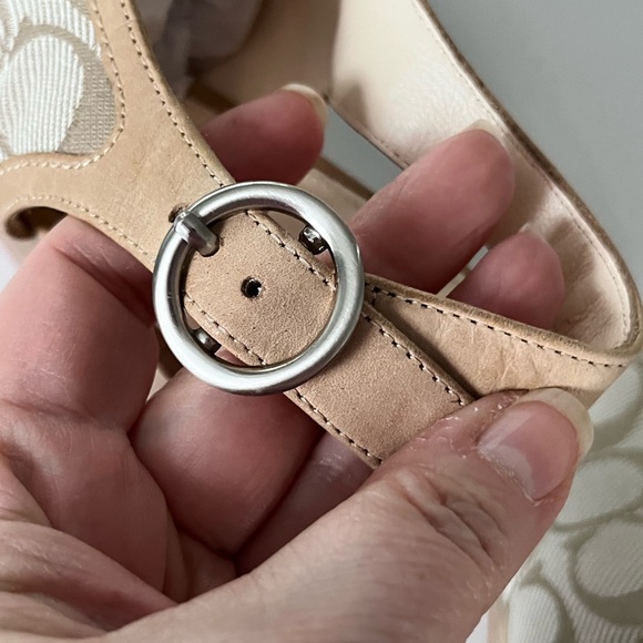 COACH | 9 | FABULOUS!! - Picture 10 of 12